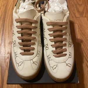 Valentino White and Gold Glitter Patterned Sneakers